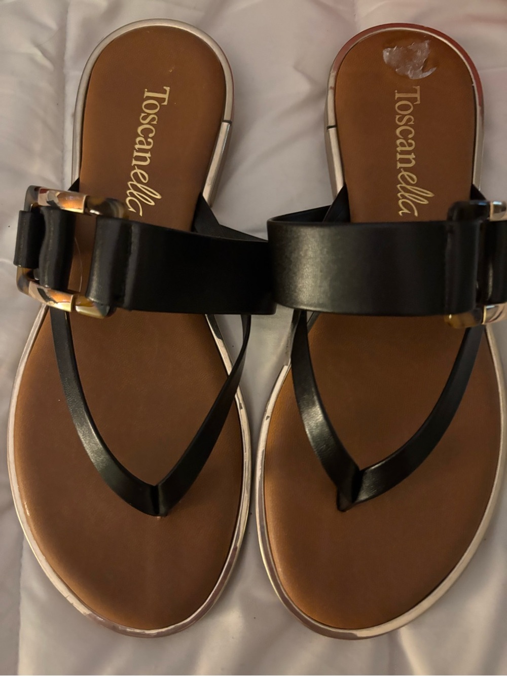 Toscanella Black Leather Buckle Thong Sandals